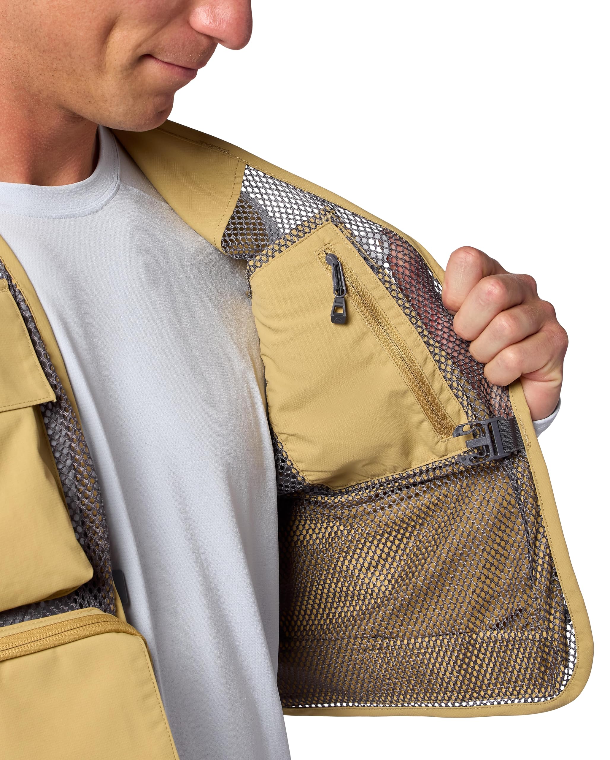 Simms Tributary Vest - Image 3